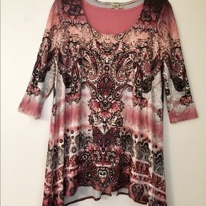 One World Tunic Top and Attached Solid Shell M